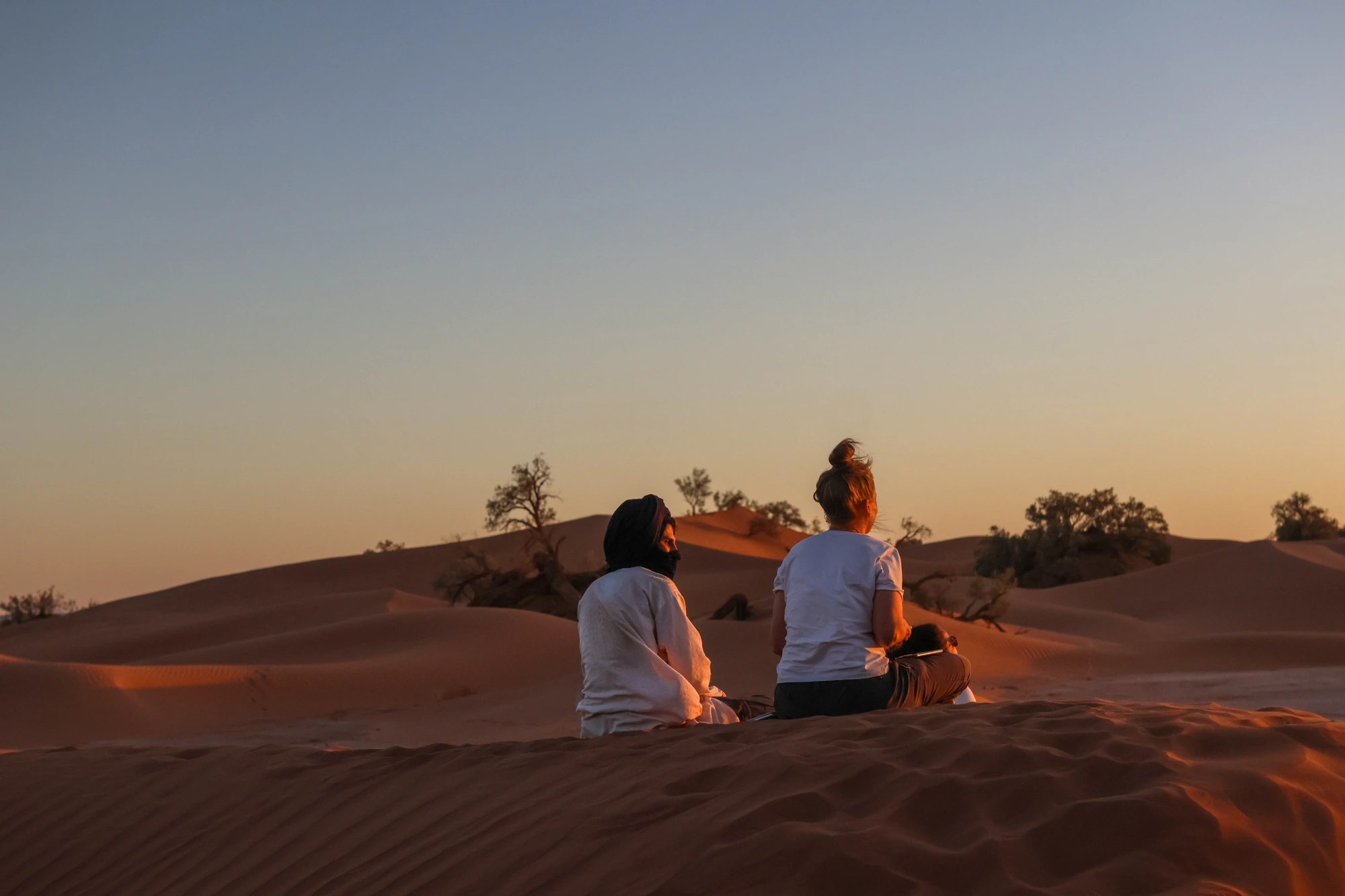 Coucher de soleil sur les dunes du Sahara